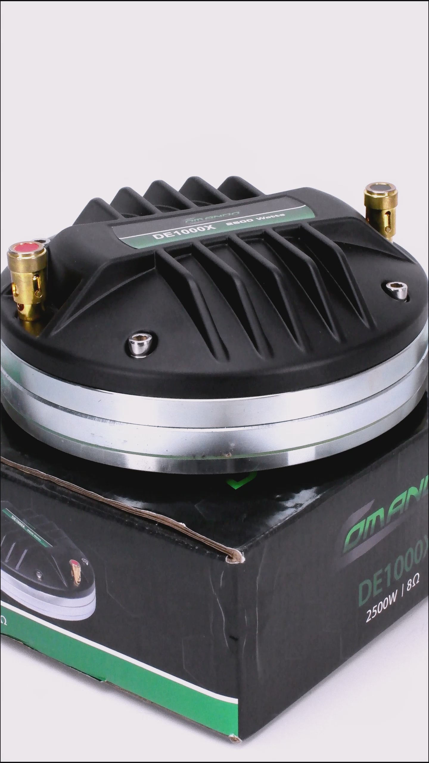 DE1000X | 2500W MAX. | 8Ω – Comando Audio Inc.